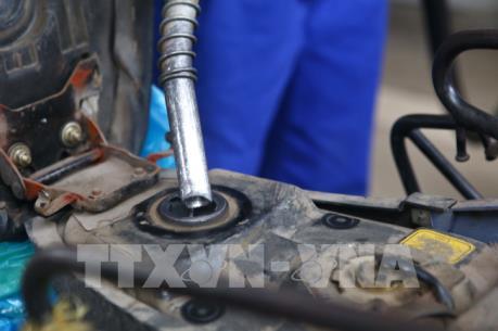 Phát hiện hơn 20 vụ vi phạm trong kinh doanh xăng dầu