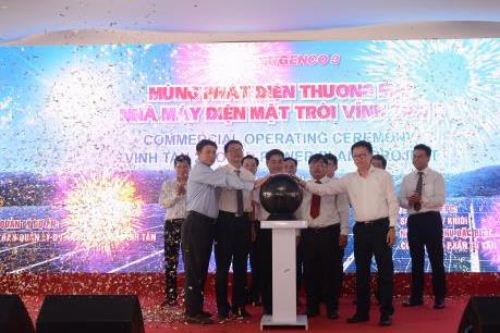 Nhà máy điện mặt trời Vĩnh Tân 2 phát điện