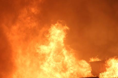 Cháy cơ sở sản xuất đồ gỗ tại An Giang