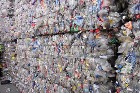 Khởi tố doanh nghiệp nhập khẩu trái phép phế liệu từ nước ngoài vào Việt Nam