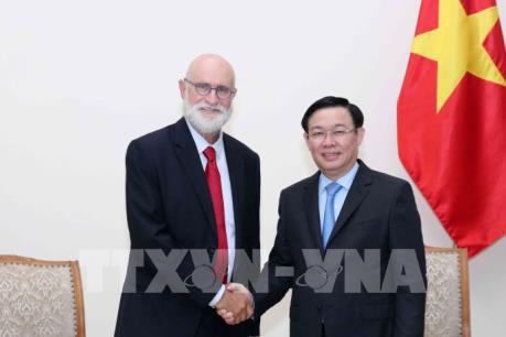 Phó Thủ tướng Vương Đình Huệ tiếp nhà kinh tế học nông nghiệp hàng đầu Israel