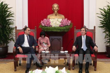 ADB tiếp tục hỗ trợ Việt Nam phát triển cơ sở hạ tầng