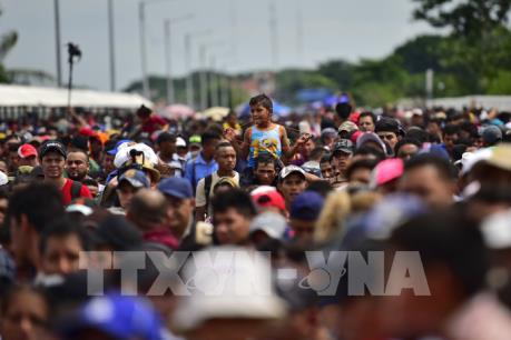 Cảnh báo tình trạng quá tải tại trung tâm giam giữ người tị nạn ở Mỹ