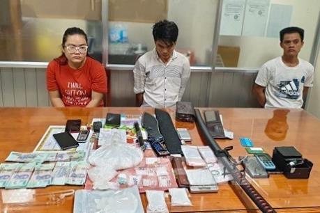 Triệt phá đường dây trung chuyển ma túy đi các tỉnh ĐBSCL