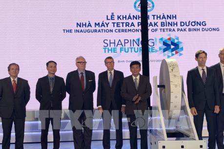 Nhà máy sản xuất hộp giấy tiệt trùng đầu tiên của Việt Nam đi vào hoạt động