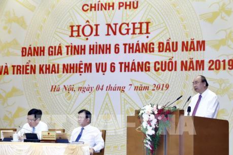 Thủ tướng Nguyễn Xuân Phúc: Cố gắng toàn diện để đạt các chỉ tiêu Quốc hội đề ra