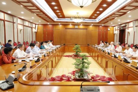 Đồng chí Tổng Bí thư, Chủ tịch nước Nguyễn Phú Trọng chủ trì họp Bộ Chính trị