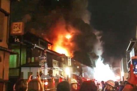 Cháy lớn tại khu vực du lịch nổi tiếng của Kyoto, Nhật Bản