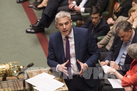 Bộ trưởng Anh hối thúc EU đàm phán lại thỏa thuận Brexit