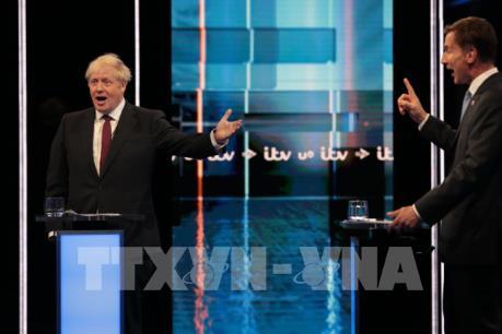 Gay cấn chặng đua cuối vào chức Thủ tướng Anh