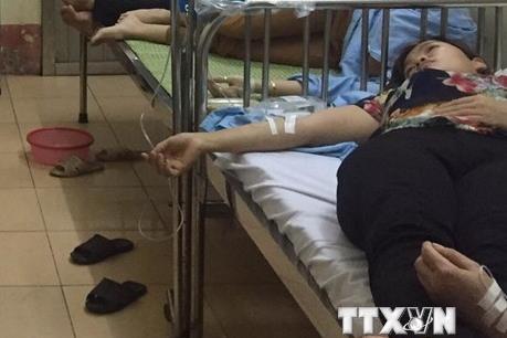 Đình chỉ hoạt động cơ sở nấu ăn trong vụ ngộ độc tập thể tại Lâm Đồng