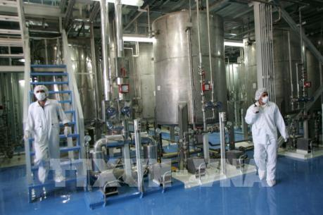 Mỹ miễn trừ trừng phạt liên quan tới thỏa thuận hạt nhân Iran