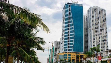 Vận động người dân ra khỏi tòa nhà Mường Thanh để tháo dỡ theo quy định