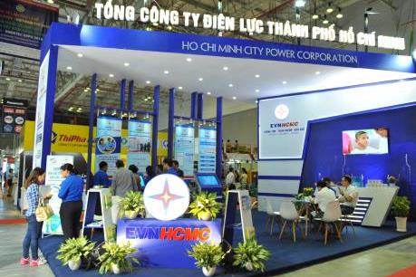 Gần 400 đơn vị tham gia triển lãm quốc tế về thiết bị điện và năng lượng xanh