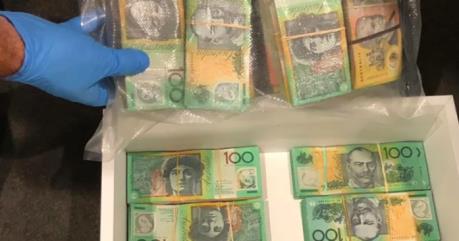 Australia triệt phá nhóm rửa tiền lớn 
