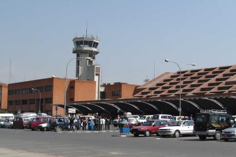 Đóng cửa sân bay quốc tế duy nhất ở Nepal