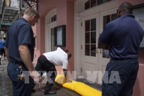 Mỹ ban bố tình trạng khẩn cấp, đối phó bão Barry