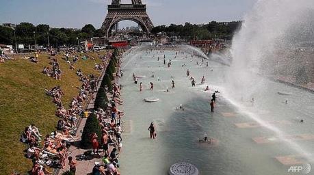 WMO: Biến đổi khí hậu gây ra các đợt nắng nóng bất thường và cháy rừng