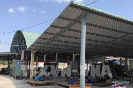 Chợ Yến đi vào hoạt động khá... đìu hiu