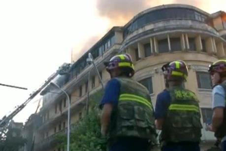 Cháy lớn khách sạn trăm năm tuổi ở Trung Quốc 