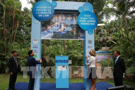 Hà Nội khai trương Trạm quan trắc chất lượng không khí