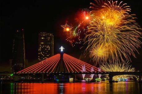 Olympic 2020: Nhật Bản điều chỉnh lịch nhiều lễ hội pháo hoa