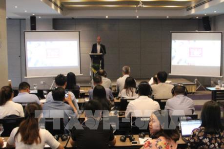 Giải pháp nào để kiểm soát hóa chất và chất thải trong dệt nhuộm?