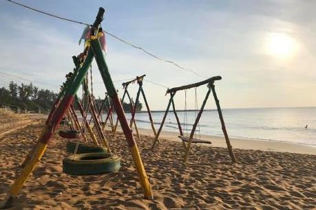 Dự báo thời tiết hôm nay 17/8: Trung Bộ nắng nóng gay gắt