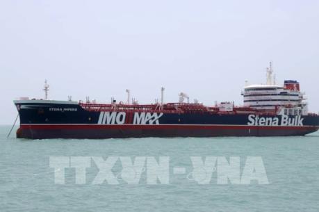 Pháp, Đức kêu gọi Iran thả tàu của Anh