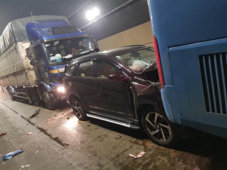 Tai nạn liên hoàn trên đường tránh Nam Hải Vân, 1 người tử vong