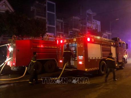 Đà Nẵng: Kịp thời dập tắt đám cháy lớn ở khách sạn May Hotel