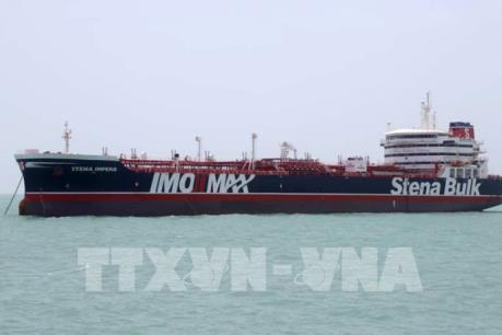 Iran khẳng định bắt giữ tàu chở dầu của Anh là "hợp pháp"