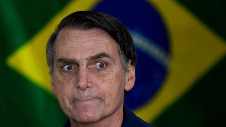Tin tặc tấn công điện thoại của Tổng thống Brazil
