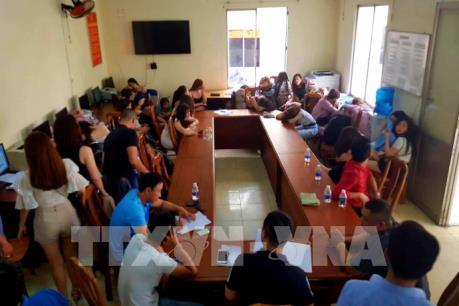 Để hàng trăm "dân chơi" dùng ma túy, chủ vũ trường bị tạm giữ hình sự