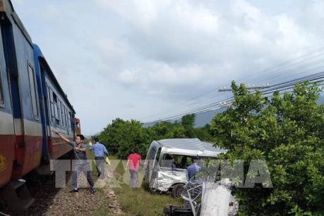Tai nạn giao thông đường sắt nghiêm trọng, 4 người thương vong