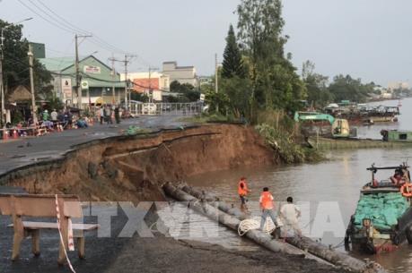 Liên tục xảy ra sạt lở trên tuyến Quốc lộ 91