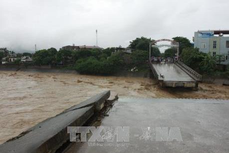 Cầu Ngòi Thia sắp thông xe trở lại sau sự cố bị sập