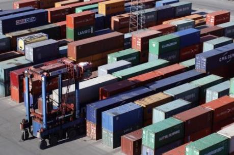 Canada đạt thặng dư thương mại tháng thứ hai liên tiếp