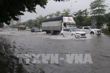 Dự báo thời tiết Tp.HCM 10 ngày tới: Đề phòng lốc, sét trong mưa