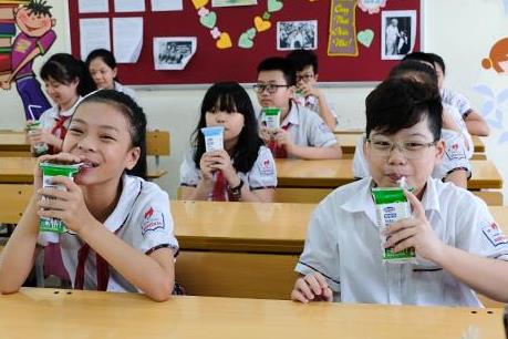 Hơn 1 triệu trẻ mẫu giáo và tiểu học tại Hà Nội uống sữa học đường