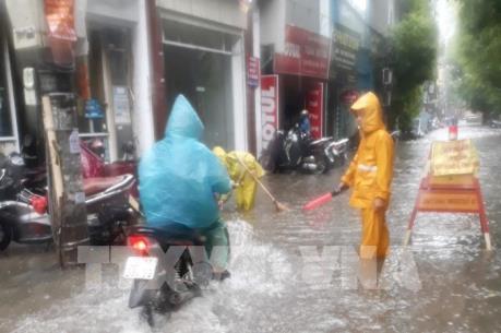 Hà Nội xuất hiện điểm ngập dù trận mưa sáng 8/8 không lớn 