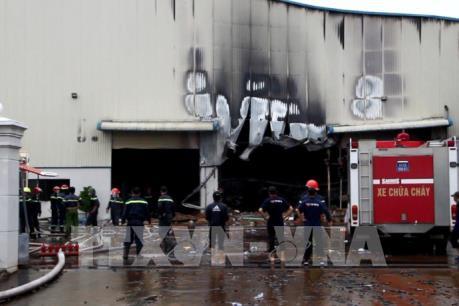 Cháy tại khu công nghiệp Sóng Thần 3 (Bình Dương)