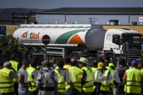 Bồ Đào Nha thiếu hụt nhiên liệu do lái xe đình công