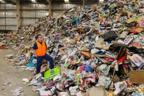 Australia chi 13,5 triệu USD hỗ trợ tái chế rác thải