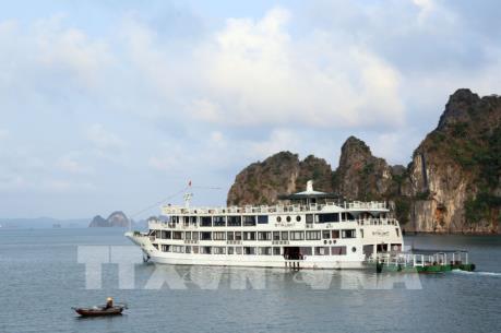 Tour du lịch giá rẻ: - Bài 2: Lỗ hổng trong quản lý