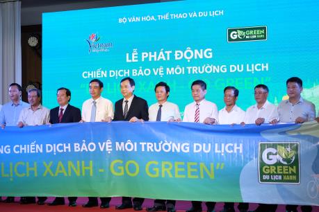 Phát động chương trình "Go Green-Du lịch xanh" cùng ngành du lịch