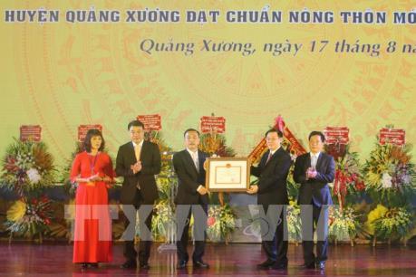 Thanh Hóa: Trao bằng công nhận huyện nông thôn mới cho Quảng Xương