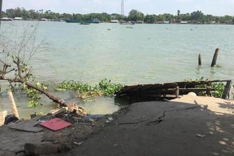 An Giang ban bố tình huống khẩn cấp sạt lở bờ Sông Hậu