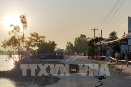 Quốc lộ 91 tiếp tục xảy ra sạt lở lớn