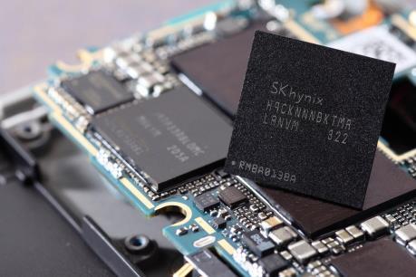 Doanh thu của 3 nhà sản xuất chip hàng đầu thế giới giảm 30%